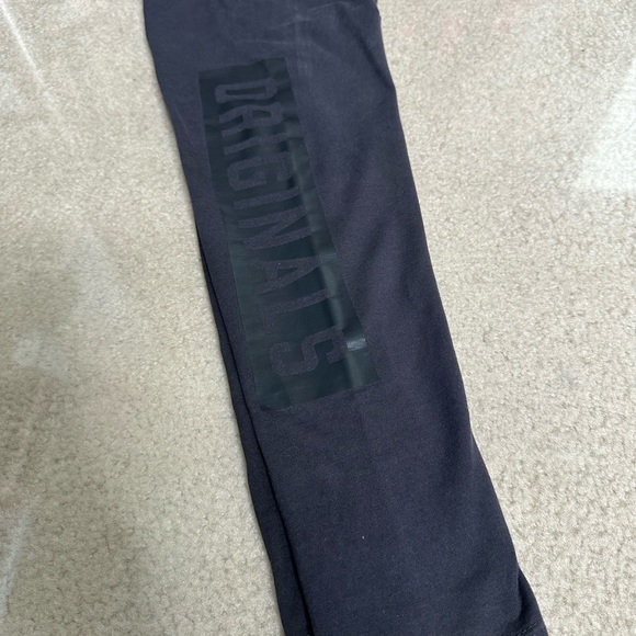 ADIDAS CHARCOAL GREY LEGGINGS & T SHIRT 2 PIECE SET XS/S - Picture 5 of 12